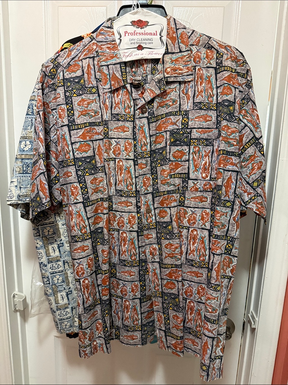 Men's Short-Sleeve Button-Down Shirt in Orange and Gray by